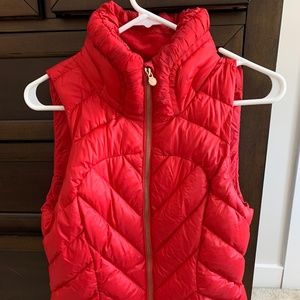 Lululemon Fluffin Awesome Goose Down Puffer Vest in Alarming Red - Size 6